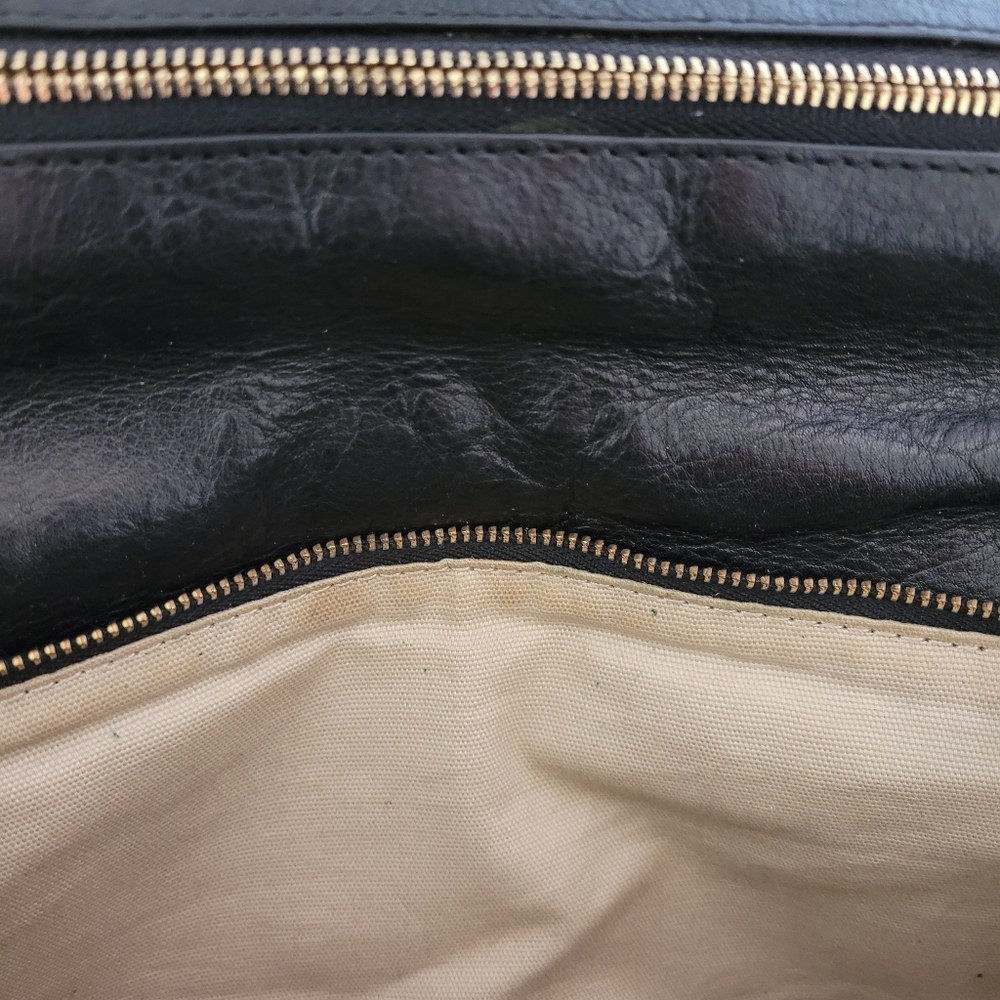 Tory Burch Reva Clutch or Shoulder fold over Bag w removable strap - Picture 9 of 10